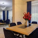 Ostrova Village Hotell Beli Osŭm