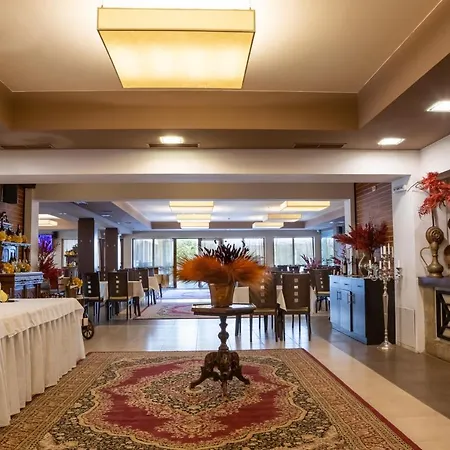 Ostrova Village Hotel Beli Osŭm
