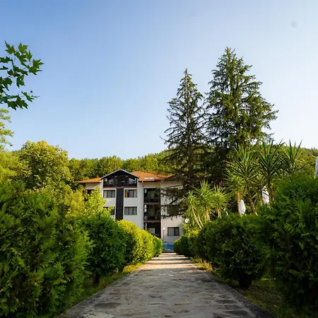 Ostrova Village 3*