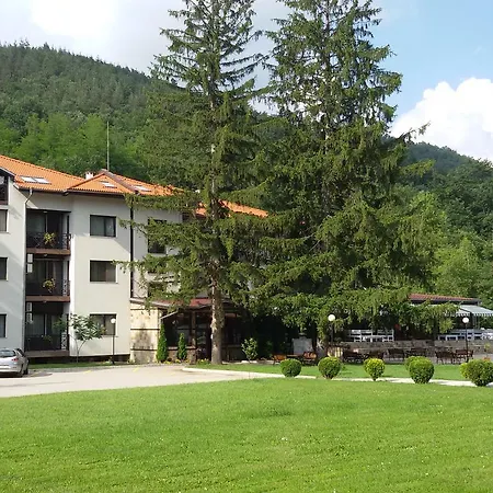 Hotel Ostrova Village 3*