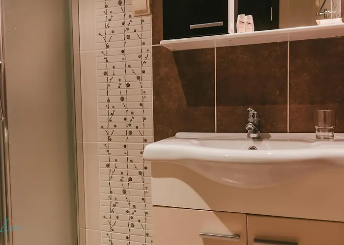 Hotel Ostrova Village Beli Osŭm