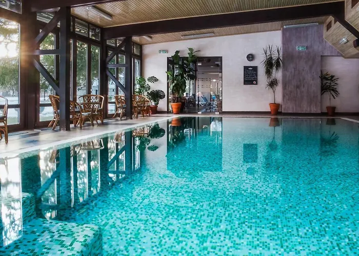 Ostrova Village Hotel 3*